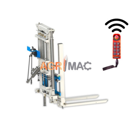 Κλαρκ για τρακτέρ 3 σταδιων με ανύψωση βάρους 1500kg και ύψους 250εκ, υδρ. πλάγια μετατόπιση, υδρ. ρύθμιση μπούμας και ασύρματο χειριστήριο.