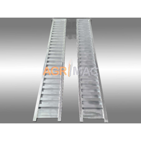 2 Ράμπες αλουμινίου μήκους 3000mm για λαστιχοφόρο ή ερπυστριοφόρο μηχάνημα απόβαρου 4000kg